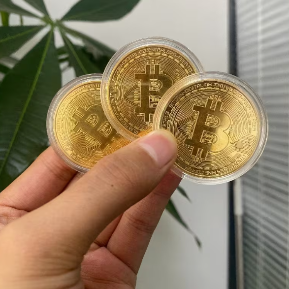 Сувенірна металева монета Bitcoin, Біткоїн - изображение 6