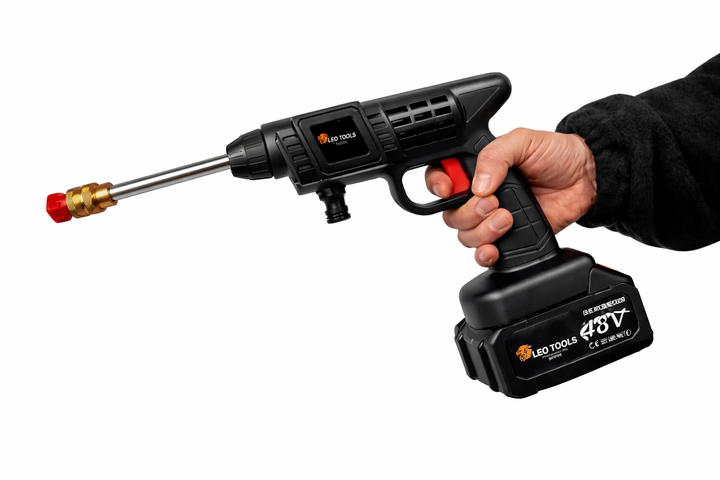 Акумуляторна мийка високого тиску LEO TOOLS 48V + 2 акумулятори - изображение 3