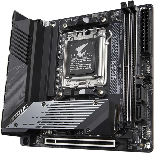 Материнська плата GIGABYTE B650I AORUS Ultra (102216614) - Уцінка - зображення 5