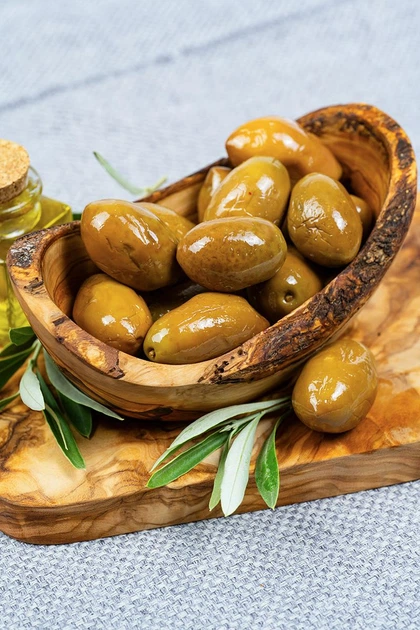 Оливки "сливовые" крупные зеленые с косточкой Greek Product 250г - Фото 1 Оливки "сливовые" крупные зеленые с косточкой Greek Product 250г - изображение 1