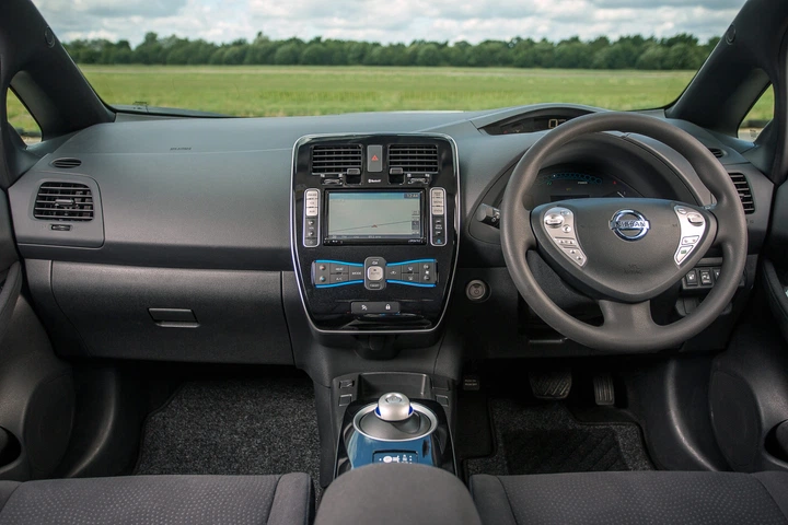 Штатна магнітола для Nissan Leaf 2010-2017 DriveX S3 QLED 9" Android 8-ядерний 1.6ГГц 4x64Гб SIM-картка 3G/4G 7388 4x45W ASP TM2313 бездротовий CarPlay та AndroidAuto - изображение 4