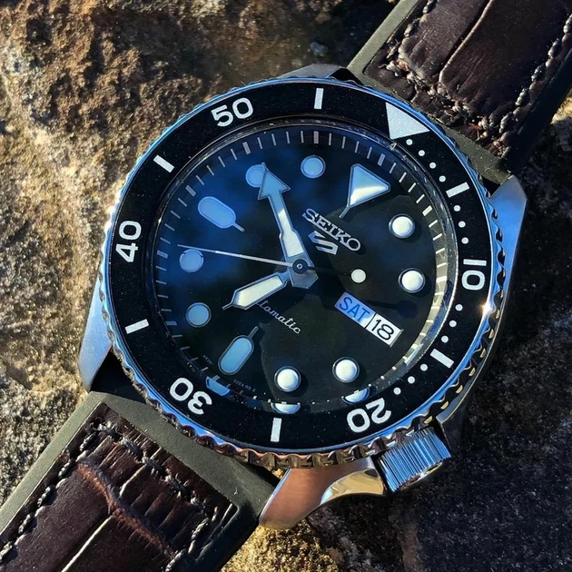 Мужские часы Seiko 5 Sports SRPD55K2 - изображение 4