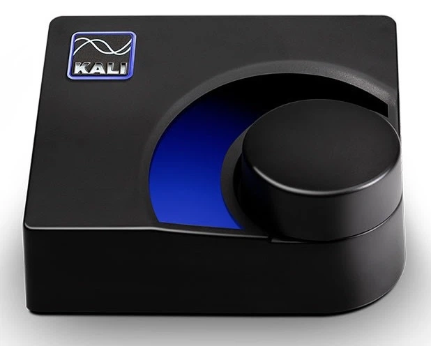 Bluetooth-приемник Kali Audio MV-BT для студийных мониторов и акустических систем (860132002569) - Фото 4 Bluetooth-приемник Kali Audio MV-BT для студийных мониторов и акустических систем (860132002569) - изображение 4