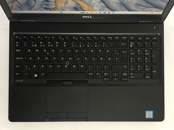 Ноутбук Dell Latitude 5580 - 15,6" FullHD IPS / i5-7440HQ / 8gb / 256gb ssd / NVIDIA GeForce 940MX, 2GB, подсветка клавиатуры, Б/у - Фото 4 Ноутбук Dell Latitude 5580 - 15,6" FullHD IPS / i5-7440HQ / 8gb / 256gb ssd / NVIDIA GeForce 940MX, 2GB, подсветка клавиатуры, Б/у - изображение 4