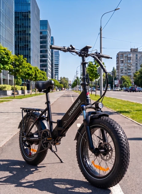 Велосипед електричний потужний складний електро фетбайк для дорослих fatbike з фарою корзиною та крилами жіночий чоловічий електровелосипед з широкими колесами для міста села Shimano на акумуляторі 750W 48V 13Ah LOTDM20 SAMEBIKE Чорний глянсовий 73889 - Фото 1 Велосипед електричний потужний складний електро фетбайк для дорослих fatbike з фарою корзиною та крилами жіночий чоловічий електровелосипед з широкими колесами для міста села Shimano на акумуляторі 750W 48V 13Ah LOTDM20 SAMEBIKE Чорний глянсовий 73889 - зображення 1