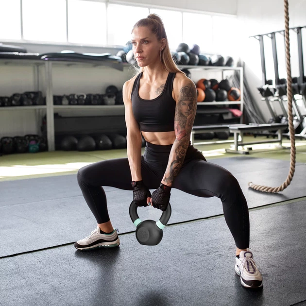 Гиря Gymtek G-42586 чавунна 4 кг Чорна (5905884425862) - Фото 13 Гиря Gymtek G-42586 чавунна 4 кг Чорна (5905884425862) - зображення 13