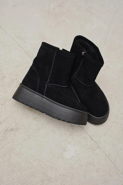 Женские зимние угги PARADIZE SHOES из черной замши с молнией на высокой подошве 37 размер (стелька 24,1см) - Фото 4 Женские зимние угги PARADIZE SHOES из черной замши с молнией на высокой подошве 37 размер (стелька 24,1см) - изображение 4