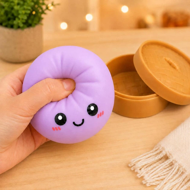 Антистресс игрушка сквиш Пельмень, 10 см, Фиолетовый, Bun Rainbow Mystery Squishy Dumpling - изображение 9