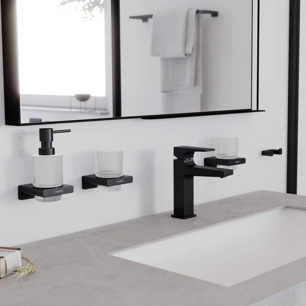 Дозатор рідкого мила Hansgrohe AddStoris, хром (41745000) - Фото 5 Дозатор рідкого мила Hansgrohe AddStoris, хром (41745000) - изображение 5