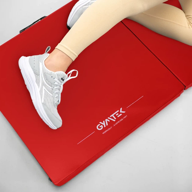 Мат гімнастичний Gymtek Triple 180 x 60 x 5 см Червоний (5907766668619) - Фото 9 Мат гімнастичний Gymtek Triple 180 x 60 x 5 см Червоний (5907766668619) - зображення 9