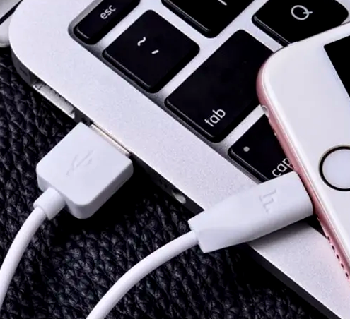 Кабель Hoco X1 Lightning 2м для зарядки и передачи данных с быстрой зарядкой 2.4А белый - Фото 5 Кабель Hoco X1 Lightning 2м для зарядки и передачи данных с быстрой зарядкой 2.4А белый - изображение 5