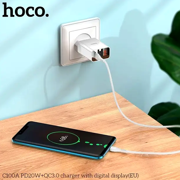 Мережевий зарядний пристрій Hoco C100A PD20W QC3.0 для смартфонів і ґаджетів із цифровим дисплеєм два порти білі - зображення 5