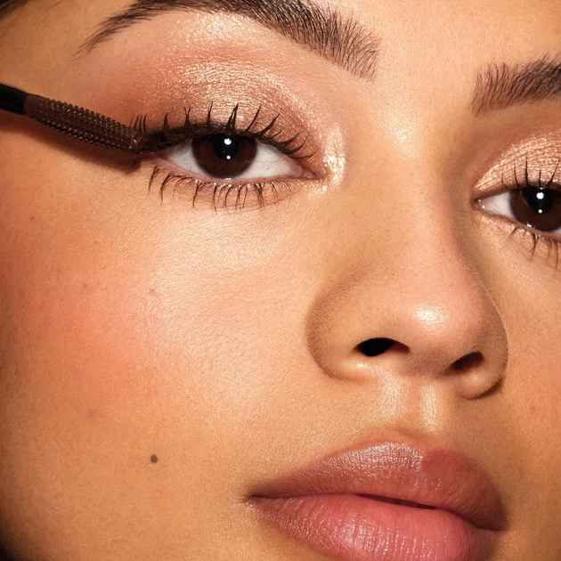 Тушь для ресниц Iconic London Triple Threat Mascara Brown коричневая 9ml - изображение 3