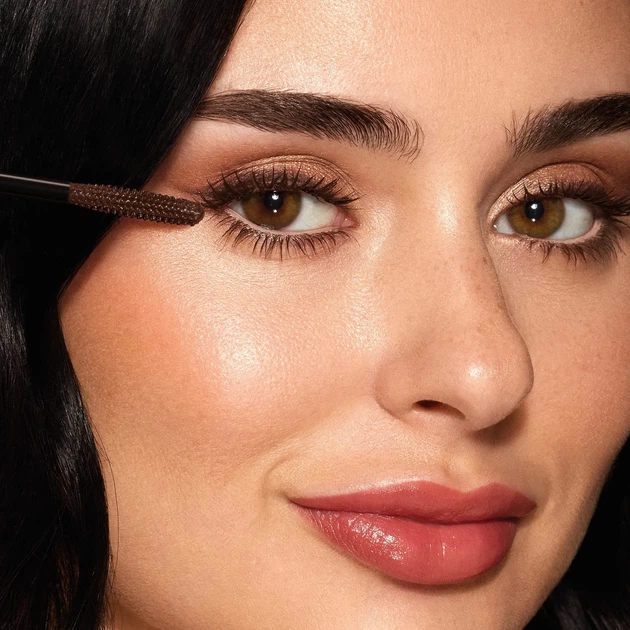 Тушь для ресниц Iconic London Triple Threat Mascara Brown коричневая 9ml - изображение 5