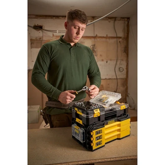 Набор торцевых головок STANLEY FatMax квадрат 3/8" 18 предметов FMMT98102-0 - изображение 8