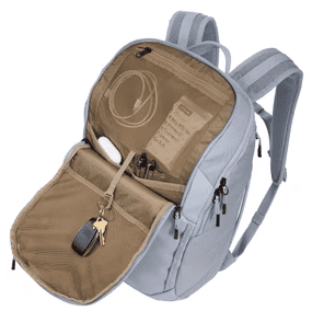 Рюкзак для ноутбука 17 дюйма Thule Chasm 26L TCHB-215 Soft Blue - Фото 6 Рюкзак для ноутбука 17 дюйма Thule Chasm 26L TCHB-215 Soft Blue - изображение 6