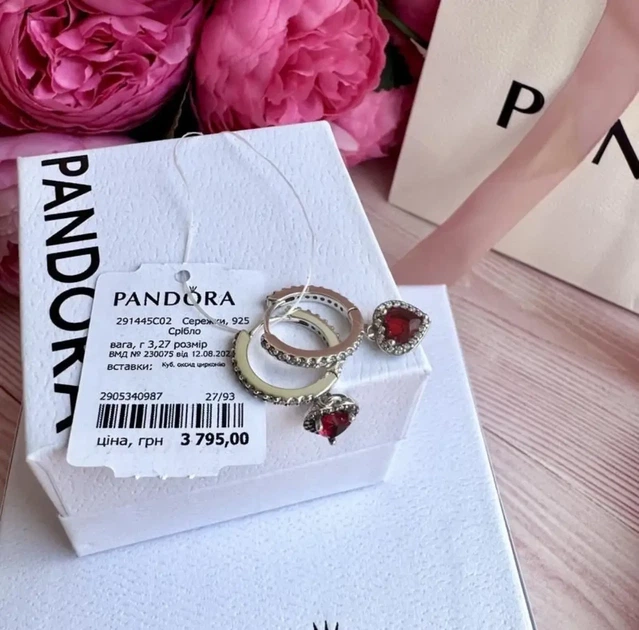 Срібні сережки Pandora "Червоне серце" 925 проба — Кульчики Пандора з камінням на подарунок Мамі чи Дівчині - Фото 2 Срібні сережки Pandora "Червоне серце" 925 проба — Кульчики Пандора з камінням на подарунок Мамі чи Дівчині - зображення 2