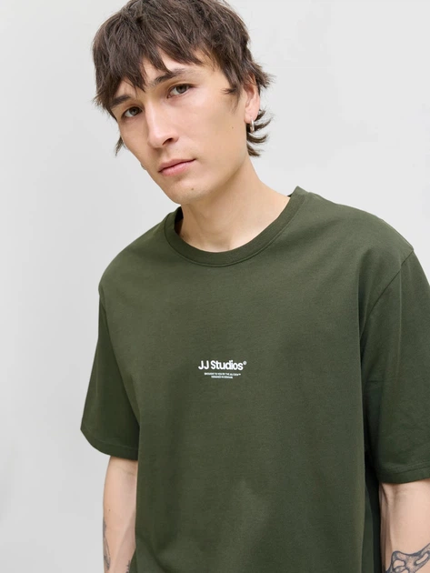 Футболка из хлопка оверсайз Jack & Jones 12278787c69 L темно-зеленая (100014916) - Фото 3 Футболка из хлопка оверсайз Jack & Jones 12278787c69 L темно-зеленая (100014916) - изображение 3