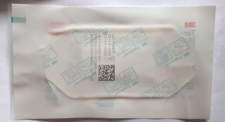 Лейкопластир 6 х 10 (2,5 х 6) Tegaderm +Pad 3M Tegaderm™ (3584) - зображення 5