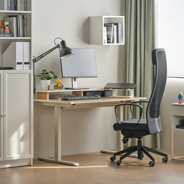 Офісне крісло MARKUS IKEA 702.611.50 Віслі темно-сірий - Фото 7 Офісне крісло MARKUS IKEA 702.611.50 Віслі темно-сірий - зображення 7