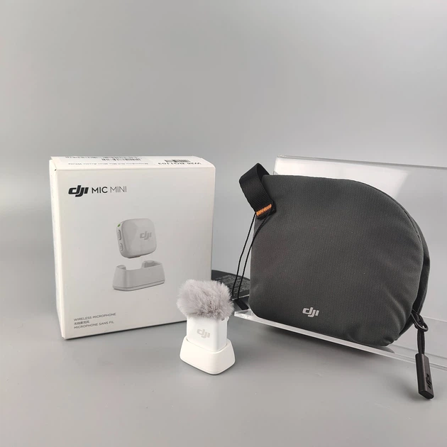 Микрофон DJI Mic Mini Arctic White (102104257) - Уценка - Фото 6 Микрофон DJI Mic Mini Arctic White (102104257) - Уценка - изображение 6