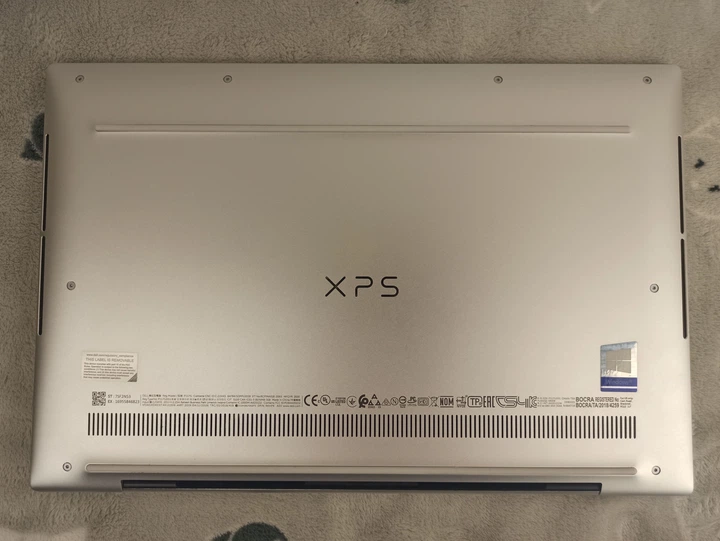 Ультрабук Dell XPS 13 9300 Сенсорний 13″ FHD IPS / Intel Core i7-1065G7 / 16gb / nvme 256 - Б/У - Фото 6 Ультрабук Dell XPS 13 9300 Сенсорний 13″ FHD IPS / Intel Core i7-1065G7 / 16gb / nvme 256 - Б/У - изображение 6