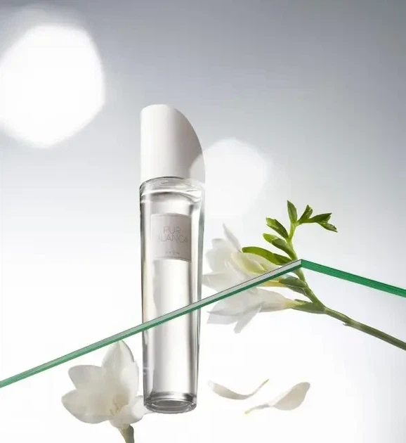 Туалетна вода Avon Pur Blanca для жінок 50 ml - Фото 3 Туалетна вода Avon Pur Blanca для жінок 50 ml - изображение 3
