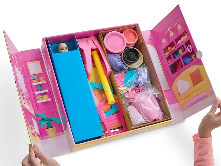 Набор для лепки Барби Показ мод Play-Doh Hasbro (G1356) — Пластилин с куклой Barbie - Фото 3 Набор для лепки Барби Показ мод Play-Doh Hasbro (G1356) — Пластилин с куклой Barbie - изображение 3