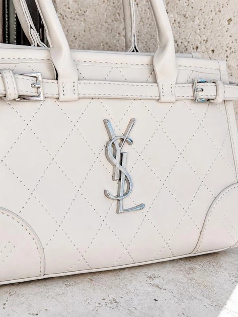 Элегантная женская кожаная сумка Saint Laurent молочная (96734) - изображение 3