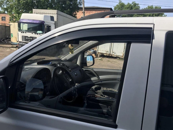 Дефлектори вікон Mercedes Vito (W639) 2004-2015, кт 2шт SP-S-48 SUNPLEX - Фото 7 Дефлектори вікон Mercedes Vito (W639) 2004-2015, кт 2шт SP-S-48 SUNPLEX - зображення 7
