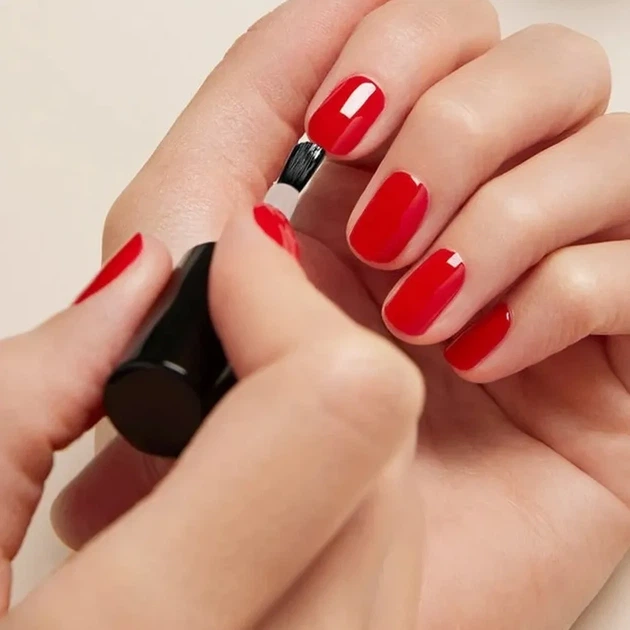 Набор для маникюра Manucurist Green System Poppy Red + База Base Coat + Топ покрытия Top Coat Sunshine + обезжириватель Nail Degreaser + капли для сушки Drying Drops французский классический красный - изображение 4