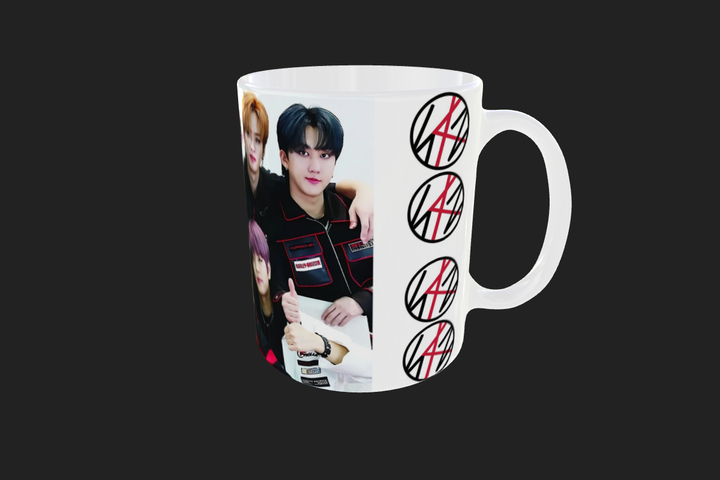 Чашка Стрей кидс Stray kids 330 мл CUP_38 - Фото 5 Чашка Стрей кидс Stray kids 330 мл CUP_38 - изображение 5