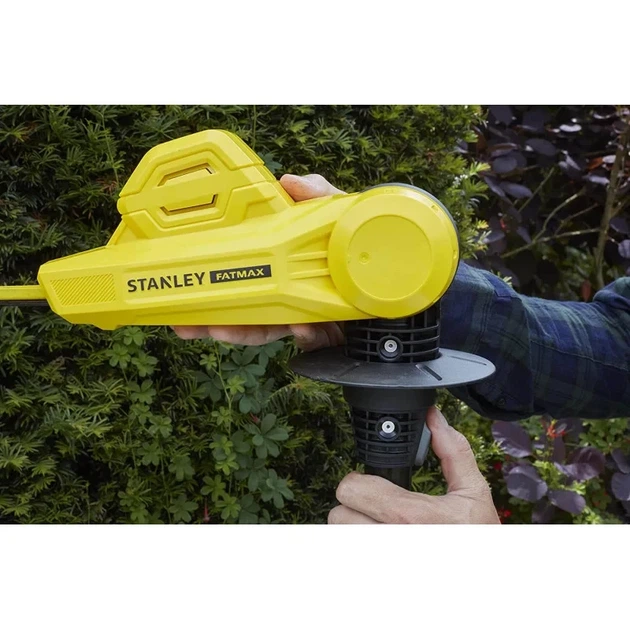 Кущоріз акумуляторний STANLEY FatMax V20 для живоплоту шина 45 см телескопічна штанга 2.1-3.3 м 1 АКБ 4 А·год SFMCPH845M1-QW - Фото 2 Кущоріз акумуляторний STANLEY FatMax V20 для живоплоту шина 45 см телескопічна штанга 2.1-3.3 м 1 АКБ 4 А·год SFMCPH845M1-QW - зображення 2