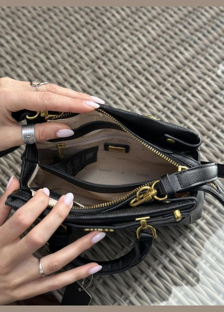 Женская сумка Guess 088 с двумя ручками черная - изображение 6
