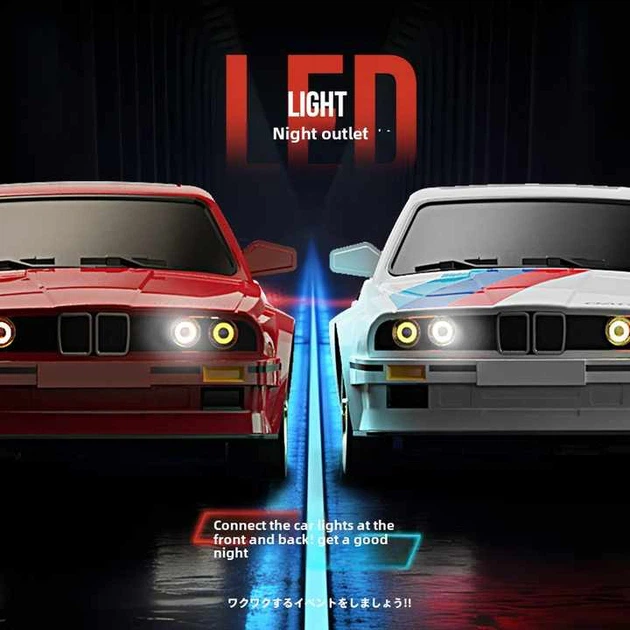 Радиоуправляемая Дрифт-машина BMW E30 RC Дрифт-кар 1:16 30 км/ч 4WD, 2 режима скорости, резиновые шины, 4 дорожных конуса с полным приводом + сменные шины - изображение 3