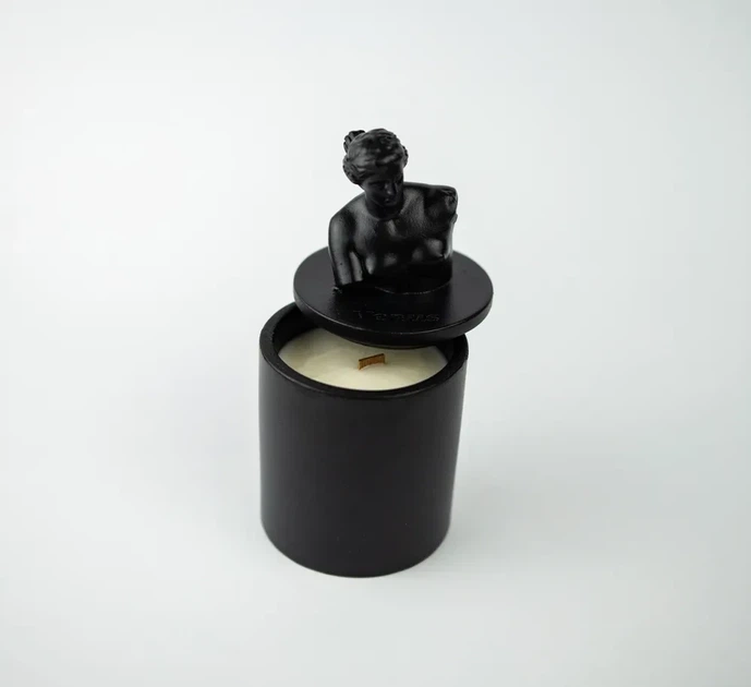 Аромасвічка VENUS CHERRY BLOSSOM BLACK 100% WOOD WAX 165g 35h Гранд Презент NAC 1016BL - зображення 2