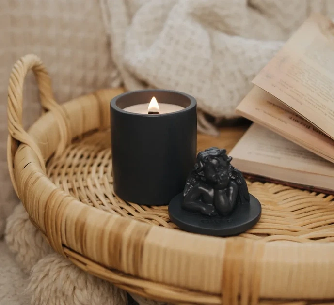 Аромасвічка CUPID SANTAL GRAFITE 100% WOOD WAX 165g 35h Гранд Презент NAC 1034GF - изображение 6