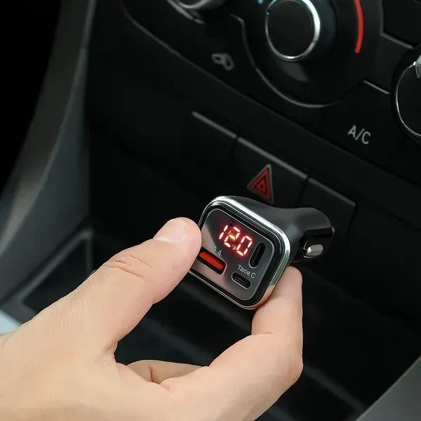 Автомобильный FM-трансмиттер и зарядное устройство 3.0 с 2 портами Type-C и USB 12-24 В защита от перегрева и короткого замыкания - изображение 6