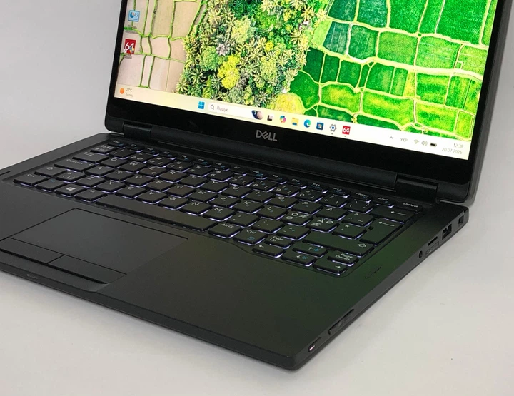 Ноутбук Dell Latitude 7390 2-in-1 - 13.3" FullHD IPS тачскрин / i5-8350U / 8gb / 256gb ssd, 4G/LTE, подсветка клавиатуры, Б/у - Фото 3 Ноутбук Dell Latitude 7390 2-in-1 - 13.3" FullHD IPS тачскрин / i5-8350U / 8gb / 256gb ssd, 4G/LTE, подсветка клавиатуры, Б/у - изображение 3