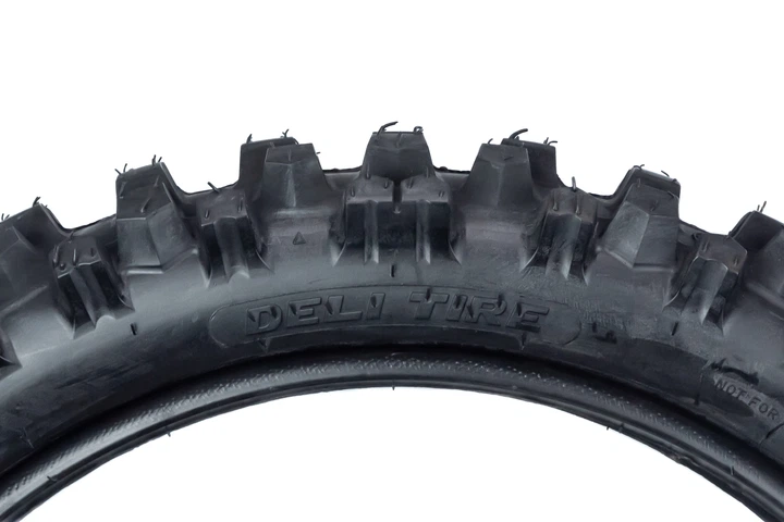 Шина 100/100-18 шипованная TERRA CROSS SB-114 - изображение 3