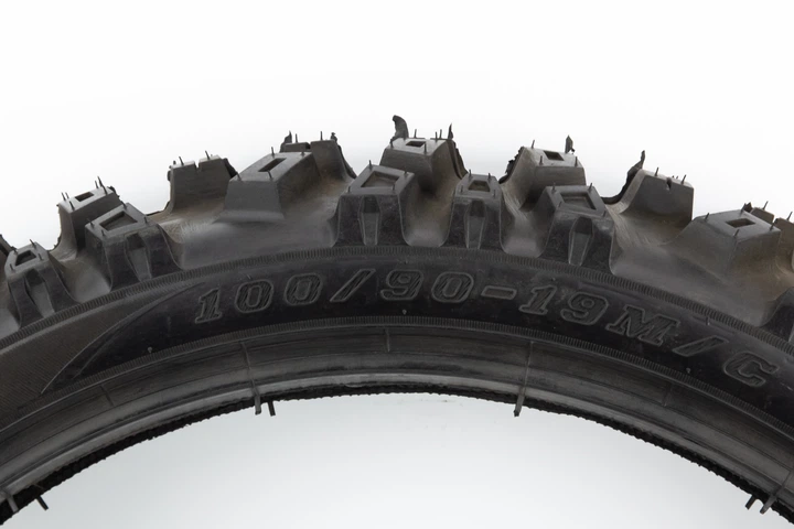 Шина 100/90-19 шипованная CROSS H-876 - изображение 2