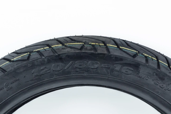 Шина 120/80-16 бескамерная, шоссейный рисунок URBAN GRIP SC-109 - изображение 2