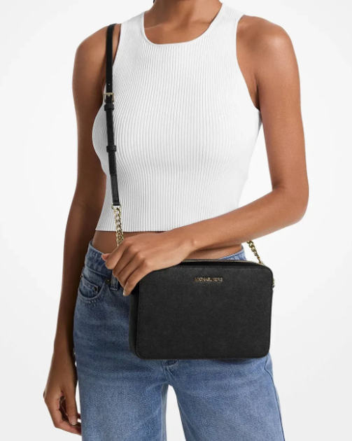 Сумка MICHAEL KORS JET SET LARGE SAFFIANO LEATHER CROSSBODY BAG 35T8GTTC9L black черная золотистая фурнитура - Фото 4 Сумка MICHAEL KORS JET SET LARGE SAFFIANO LEATHER CROSSBODY BAG 35T8GTTC9L black черная золотистая фурнитура - изображение 4