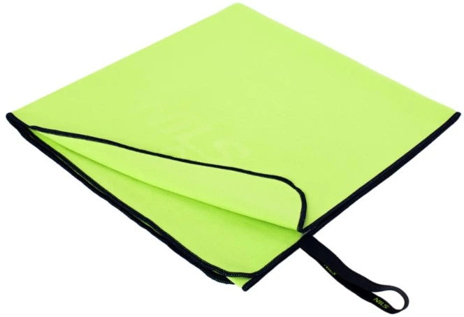 Ręcznik NILS CAMP NCR11 z mikrofibry 140 x 70 cm Jasnozielony (5907695541182) - obraz 3