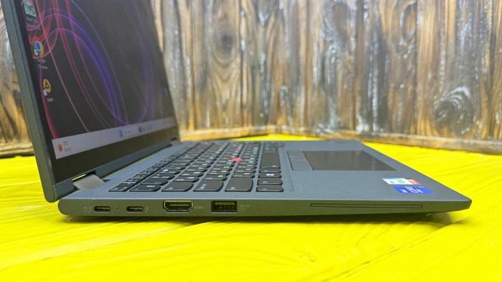 Ноутбук Lenovo Thinkpad X13 Yoga Gen 2th (13.3" FHD IPS/Touch,Core i7-1185G7,Intel Iris XE Graphics) (6361) Б/В - зображення 5