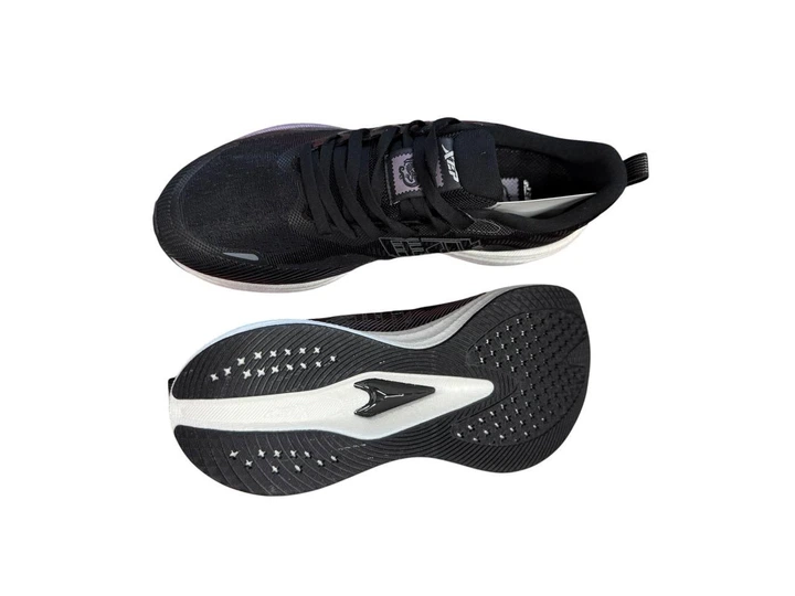 Спортивные кроссовки Xtep Ace / Speed - Черные беговые кроссовки на амортизирующей подошве 36р 8110043 - Фото 6 Спортивные кроссовки Xtep Ace / Speed - Черные беговые кроссовки на амортизирующей подошве 36р 8110043 - изображение 6
