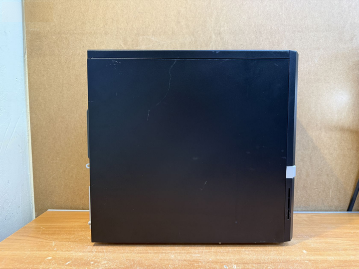 Комп'ютер Bluechip Tower / Intel Core i7-8700 (6 (12) ядра по 3.2 - 4.6 GHz) / 16 GB DDR4 / NO HDD / Intel UHD Graphics 630 б/в + Подарок Кабель живлення + дротова миша - зображення 4