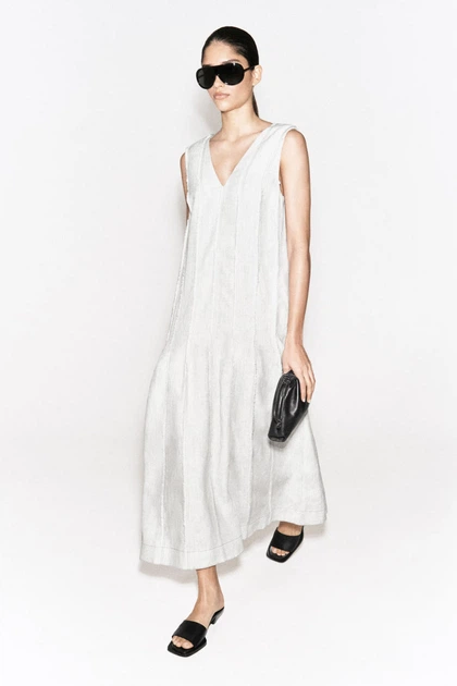 Жіноча міді-сукня COS Sculpted Pleated Linen Midi Dress Light grey 38 (1327614002) - Фото 2 Жіноча міді-сукня COS Sculpted Pleated Linen Midi Dress Light grey 38 (1327614002) - зображення 2