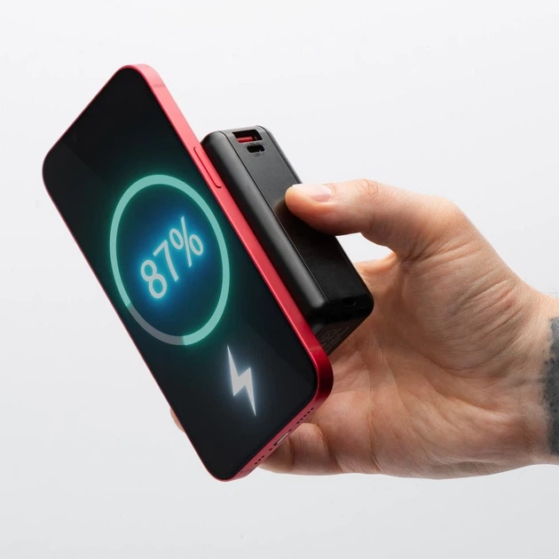 Многофункциональное зарядное устройство Forcell F-Energy 6в1 USB A + USB C PD 45W + power bank 15000 mAh + беспроводная зарядка 15W Black (59033963753 - Фото 5 Многофункциональное зарядное устройство Forcell F-Energy 6в1 USB A + USB C PD 45W + power bank 15000 mAh + беспроводная зарядка 15W Black (59033963753 - изображение 5
