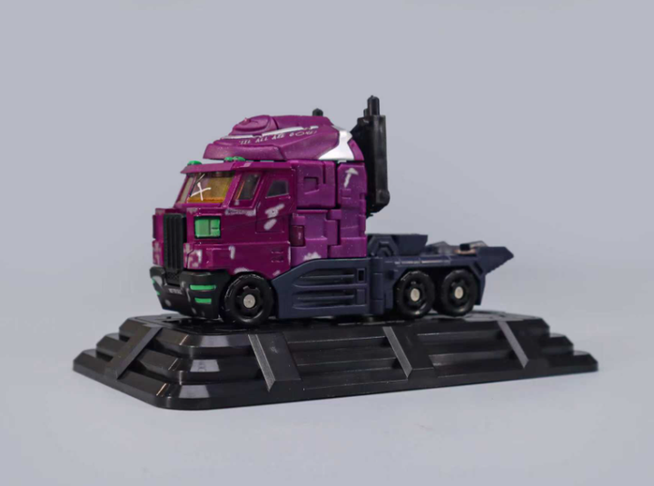 Коллекционная фигурка-трансформер JD-01S Shattered Glass Optimus Prime, 12 см (Пурпурный) - изображение 5